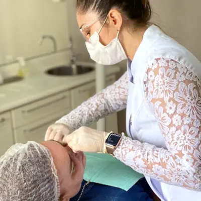 foto Dra Josiane Martin